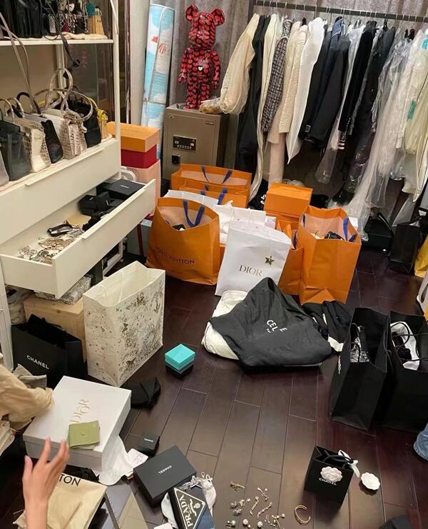 乐山金口河区回收顶奢鞋服